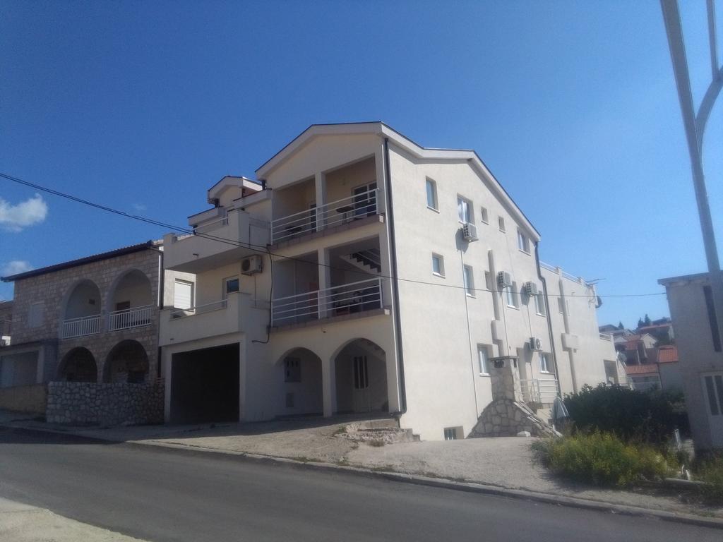Royal Apartments Neum Eksteriør bilde